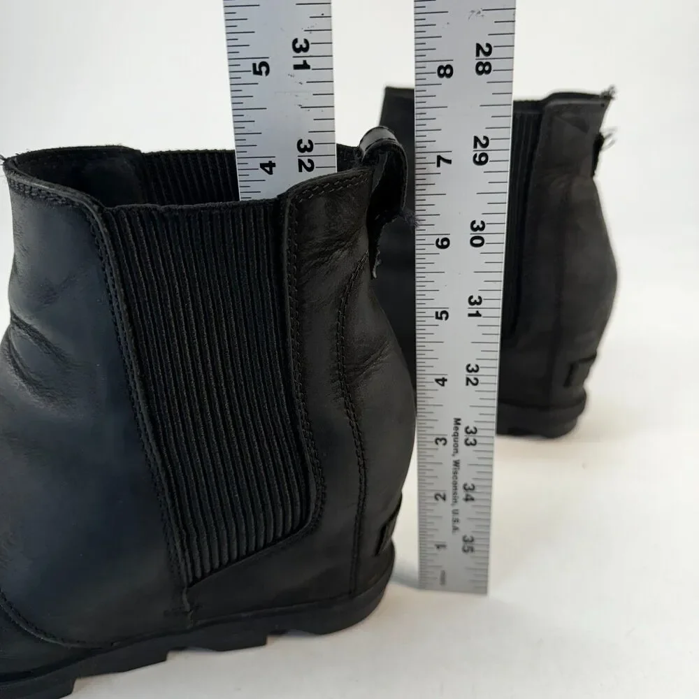 SOREL Womens Joan Of Artic ii Chelsea Hidden Wedge Black Ankle Boots Size 8
